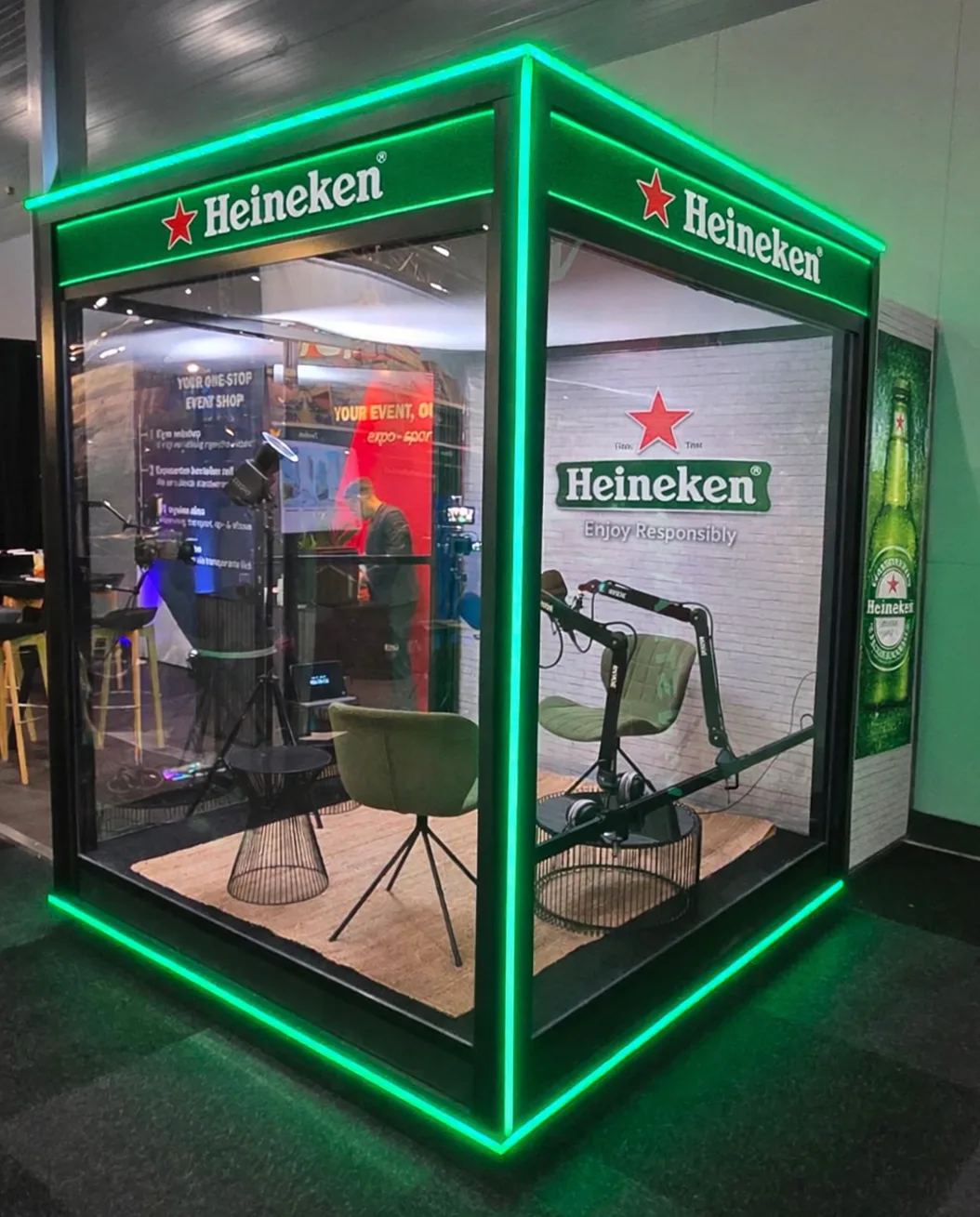 Cube Heineken Branded