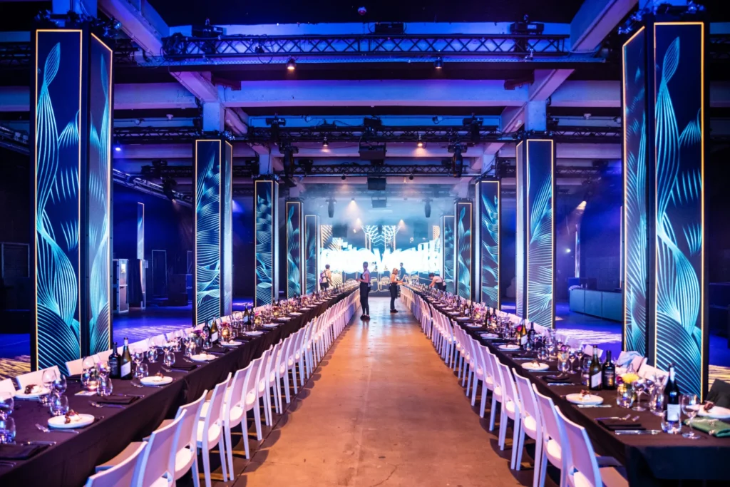 AMAZE Amsterdam — Large LED Hall — Photo 2