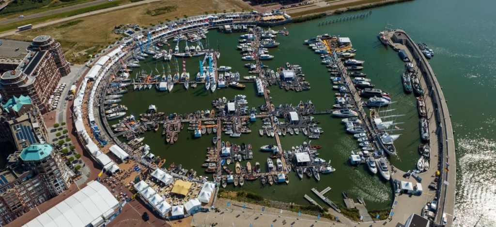 Bataviahaven Lelystad — Photo 1