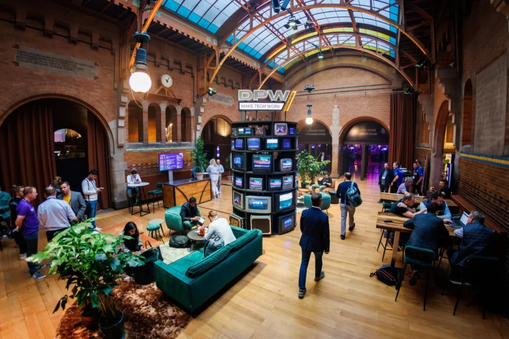 Beurs van Berlage Amsterdam — Exhibition foyer — Photo 1