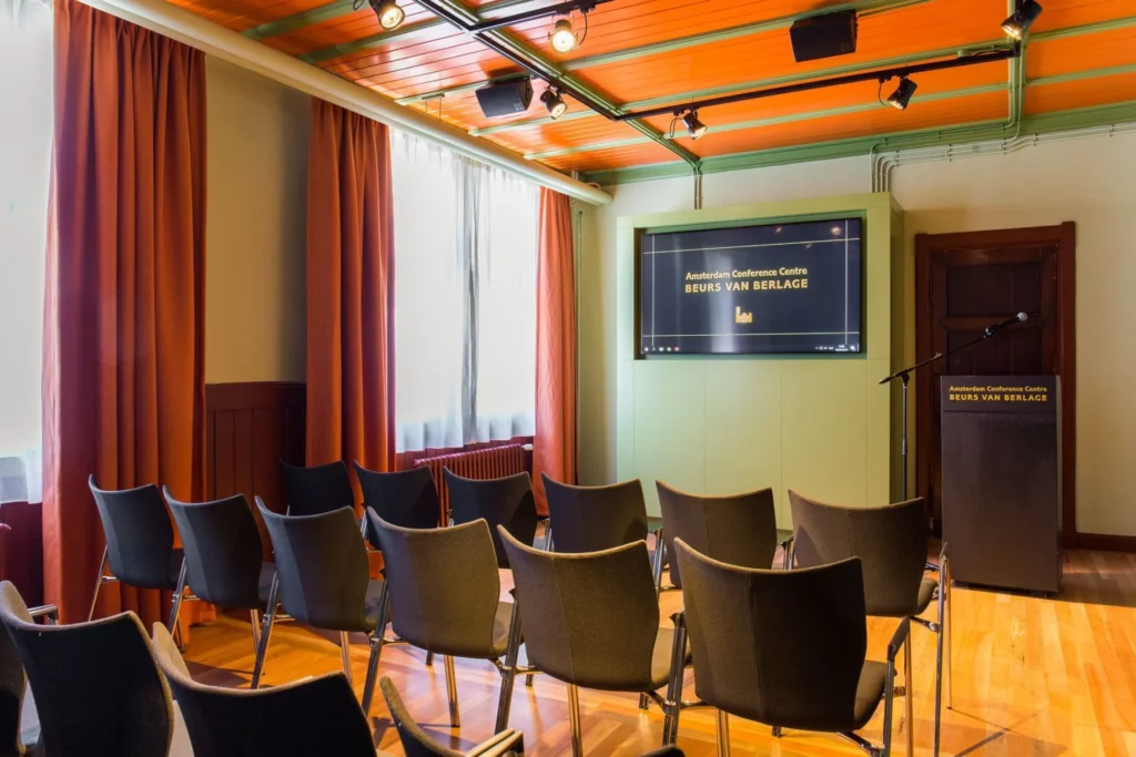 Beurs van Berlage Amsterdam — Derkinderen room — Photo 2