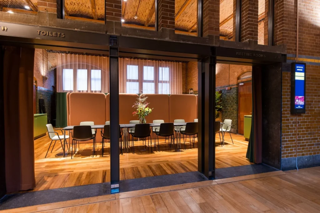 Beurs van Berlage Amsterdam — Exhibition foyer — Photo 7