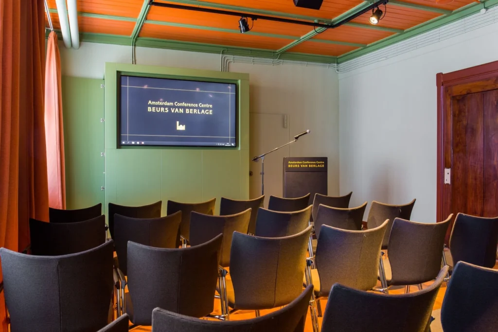 Beurs van Berlage Amsterdam — Roland Holst room — Photo 4
