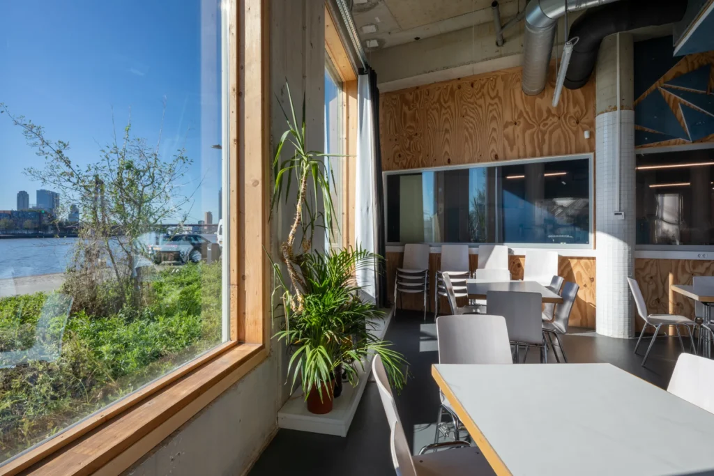 BlueCity (Tropicana building) — The Studio — Photo 4