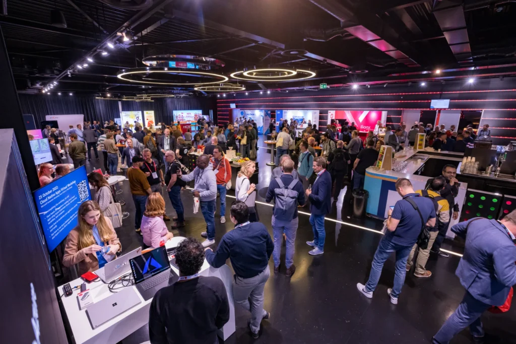 Congrescentrum Media Plaza - Jaarbeurs – locatie – Supernovagebied - Transitzone foyer - Congrescentrum Media Plaza Jaarbeurs (1)