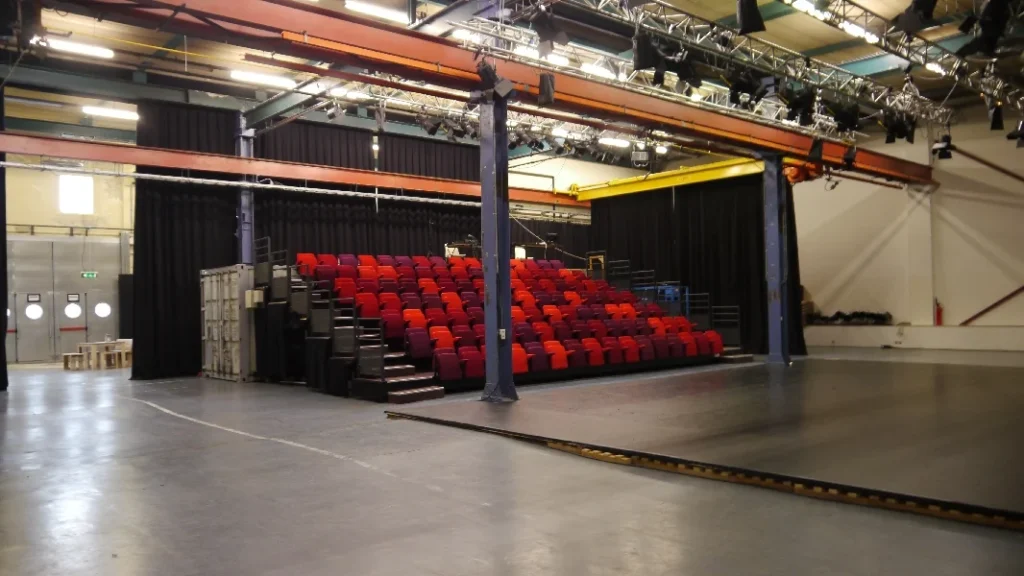 De Kromhouthal — Likeminds Theatre TO1 — Photo 1
