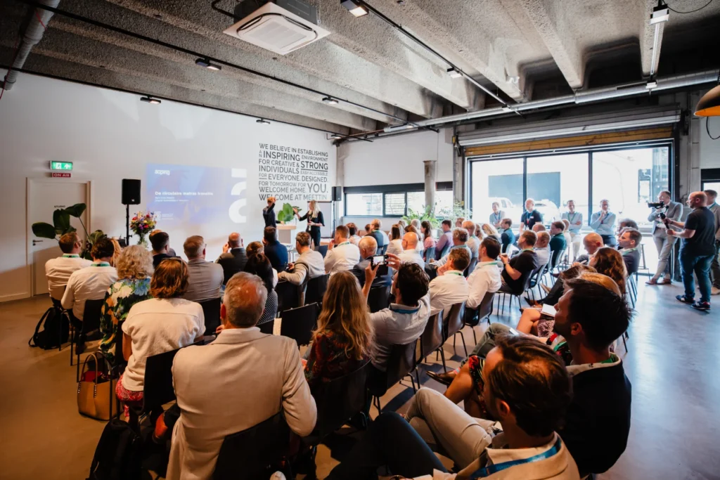 De Tinfabriek - Tin Café - Presentatie