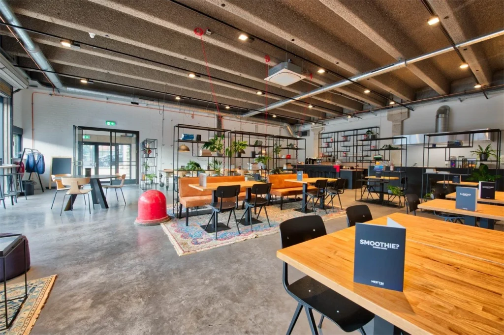 De Tinfabriek - Tin Café - Ruimte (1)