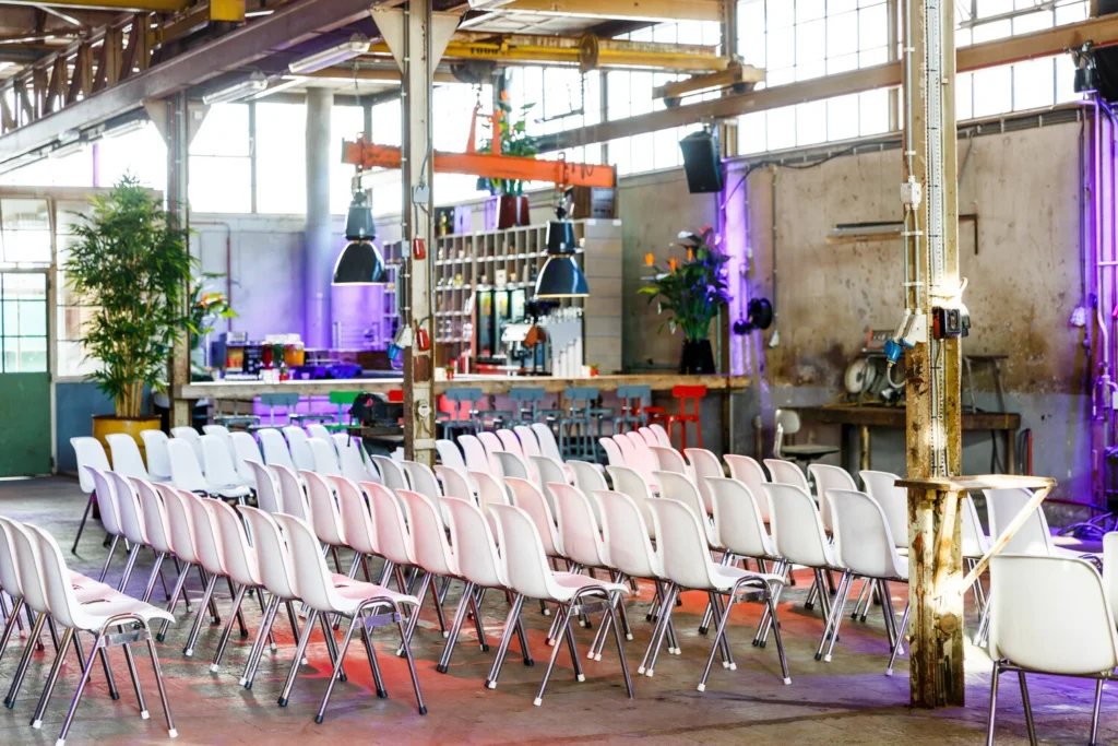 DeFabrique — Conference setting 22