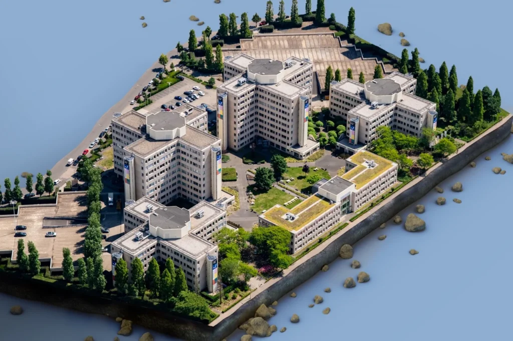 Dotslash Utrecht – ./terras – Luchtfoto van de Dotslash Campus in Utrecht
