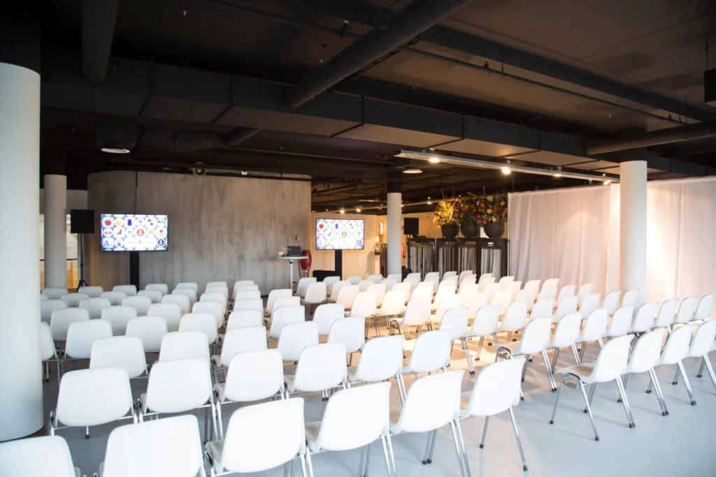 DWI De Eventlocatie — Breakout room Stellingkamer — Catering 2