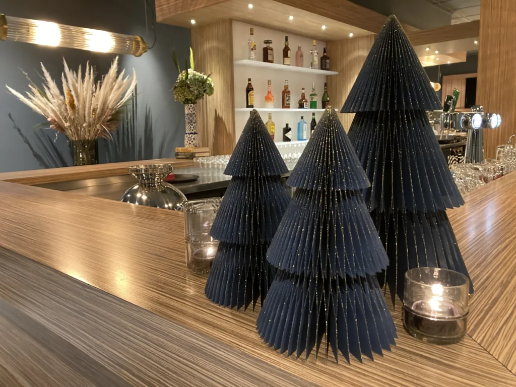 EEC Leiden — The Bar — Bar 8