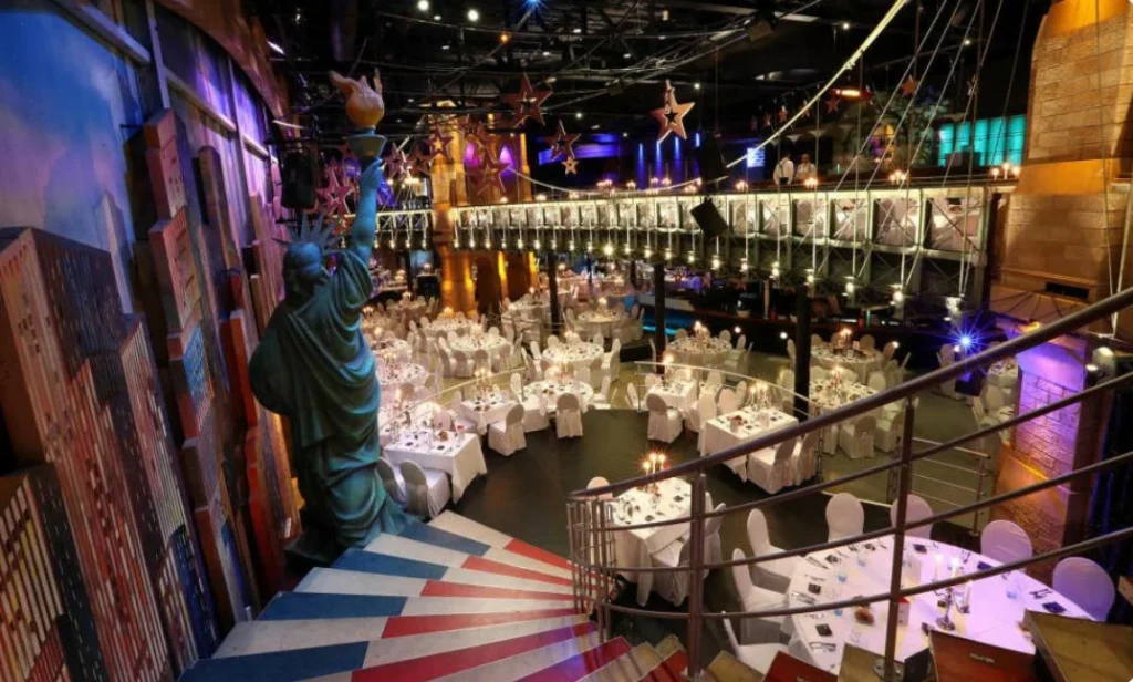 Event Studio's Aalsmeer — Dining 23