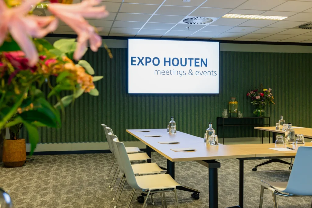 Expo Houten — Iepenzaal — Photo 5