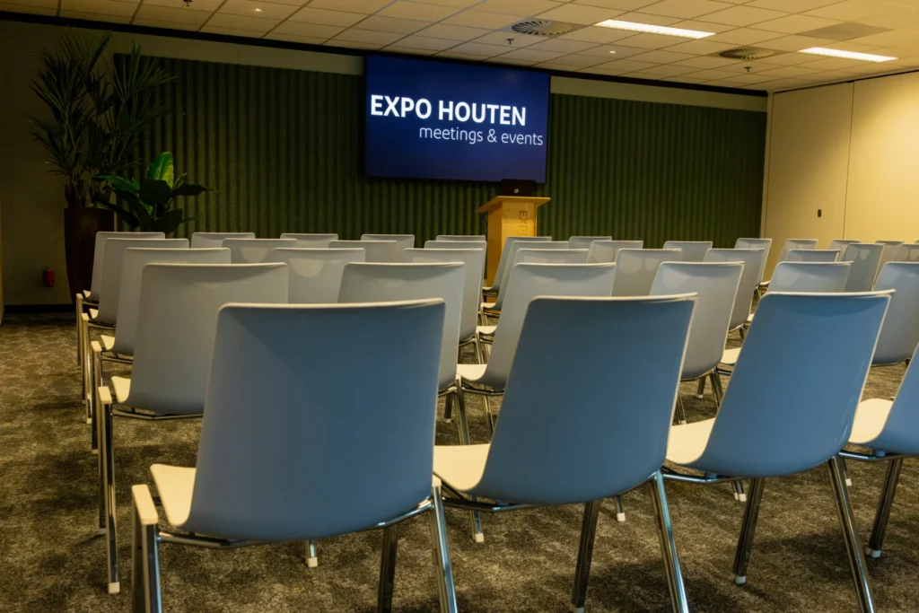 Expo Houten — Iepenzaal — Photo 7