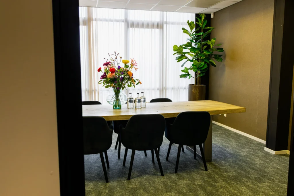 Expo Houten — Spreekkamer — Photo 4