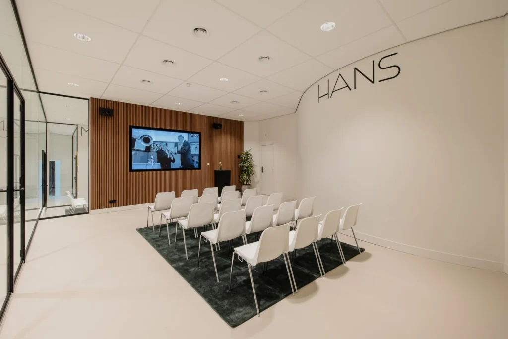 Gooiland – Hans Idzerda Room – Hans Idzerda