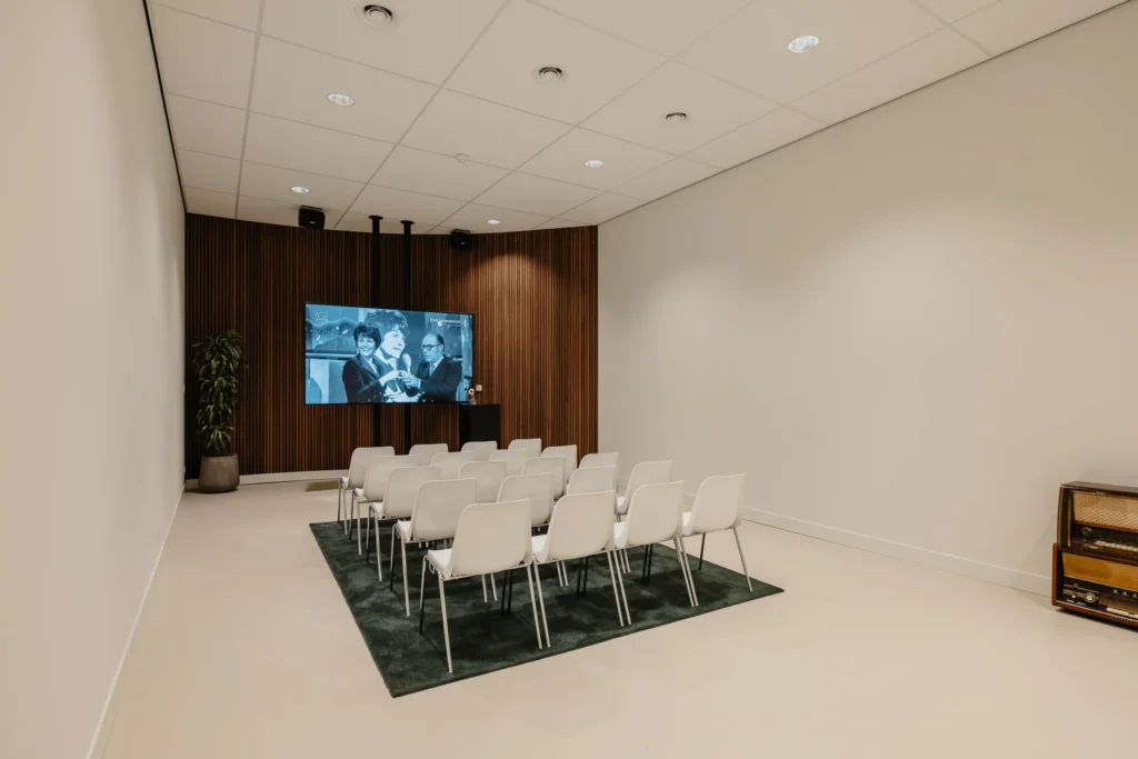 Gooiland — Mies Bouwman Room — Photo 2