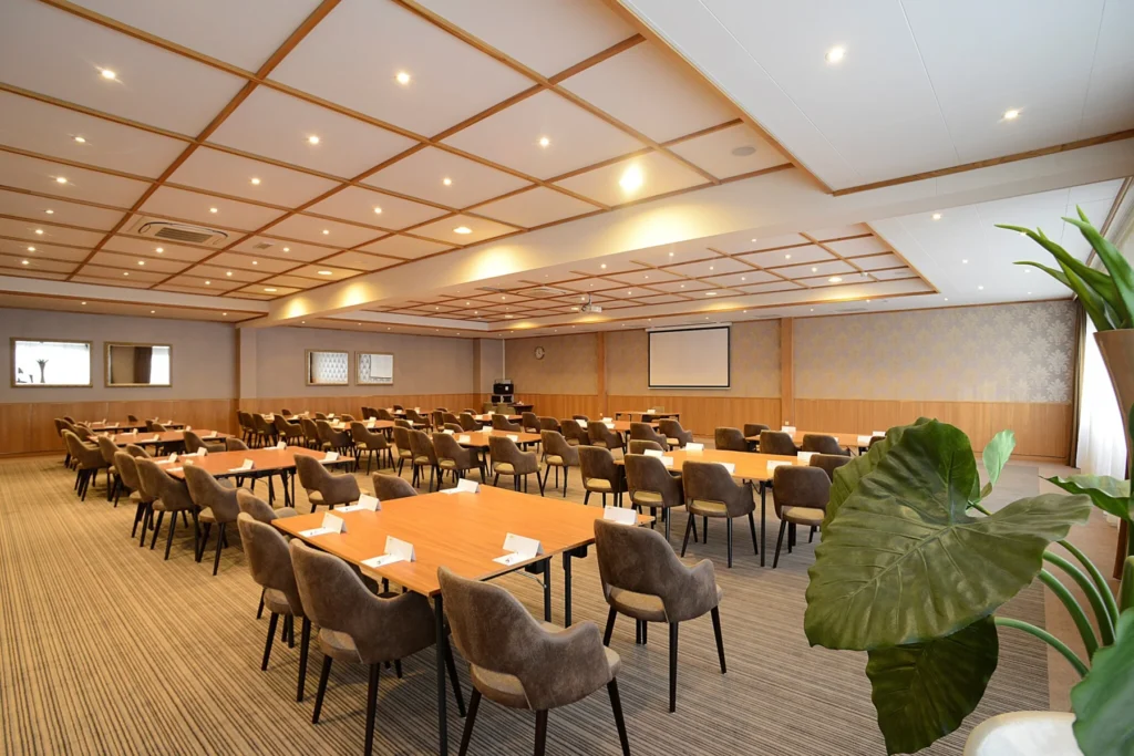 Hotel Zuiderduin — Abdijzaal — Interior 1