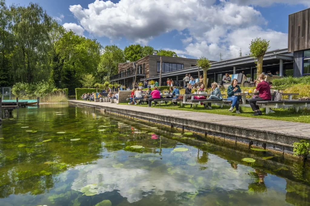 InnStyle – Maarssen – locatie – InnStyle 1.0 - Terras aan het water