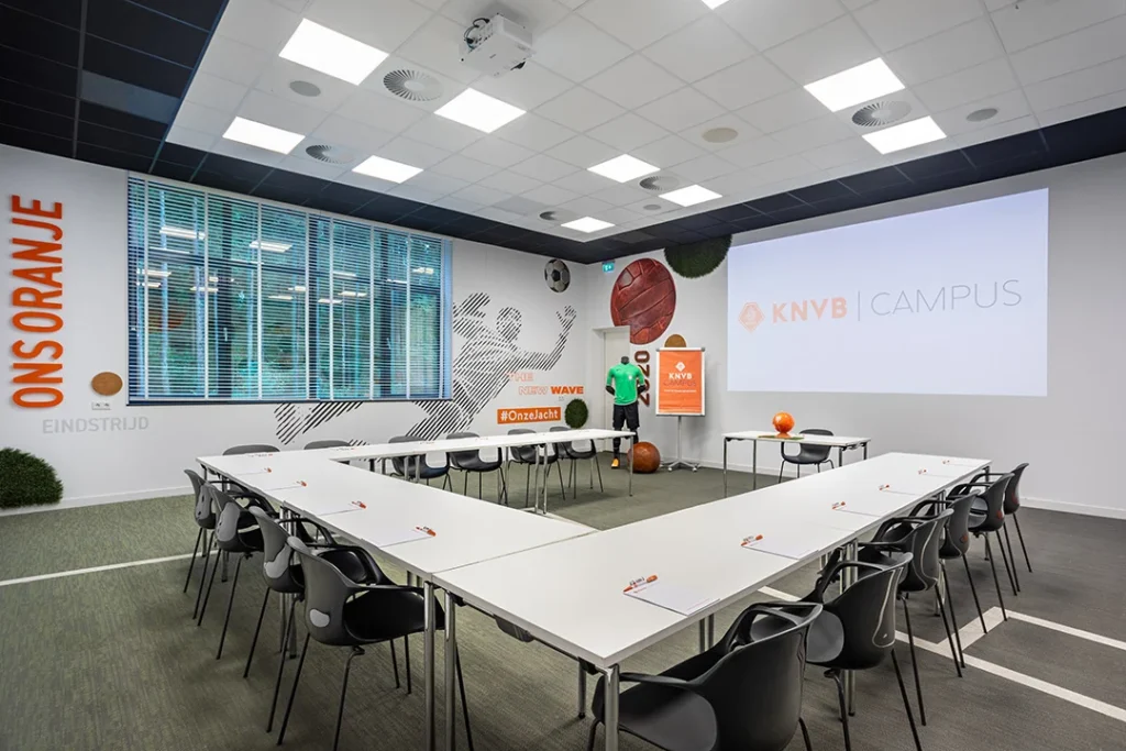 KNVB Campus — U-shaped layout 16