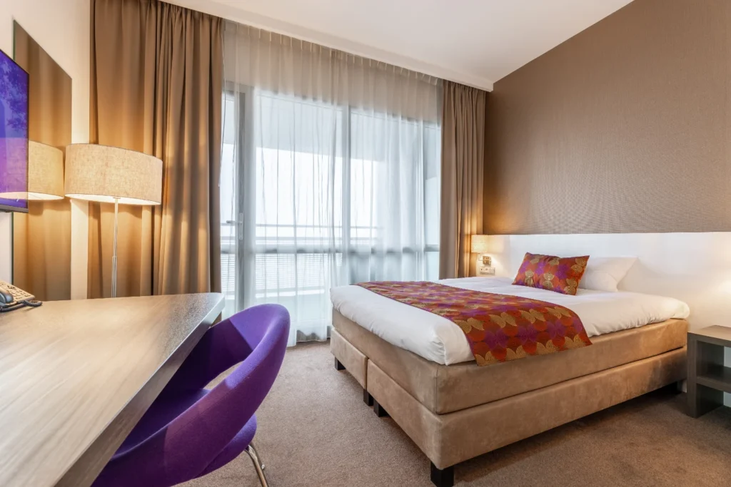 Lumen Hotel & Events – locatie – Hotel Lumen | Kamers & Suites | Eenpersoonskamer met balkon