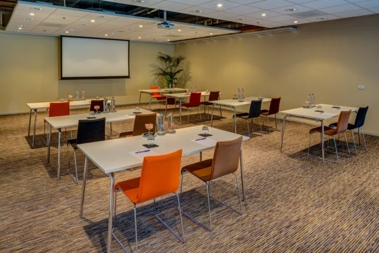 Lumen Hotel & Events – Meetingroom 28 – Meetingroom-28