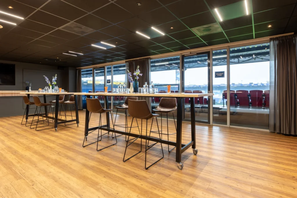 Lumen Hotel & Events – Skybox 4 – Skybox 4 (2)