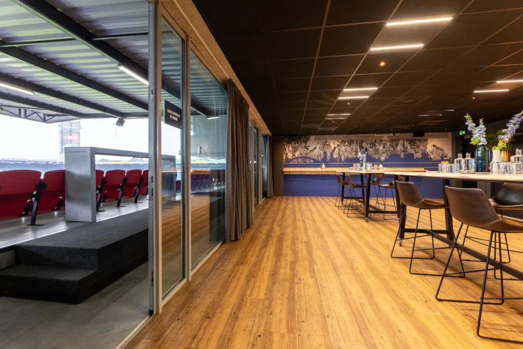 Lumen Hotel & Events – Skybox 4 – Skybox 4 (4)