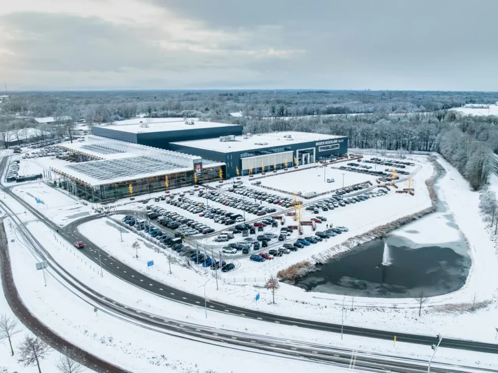 Midden Nederland Hallen – luchtfoto winter