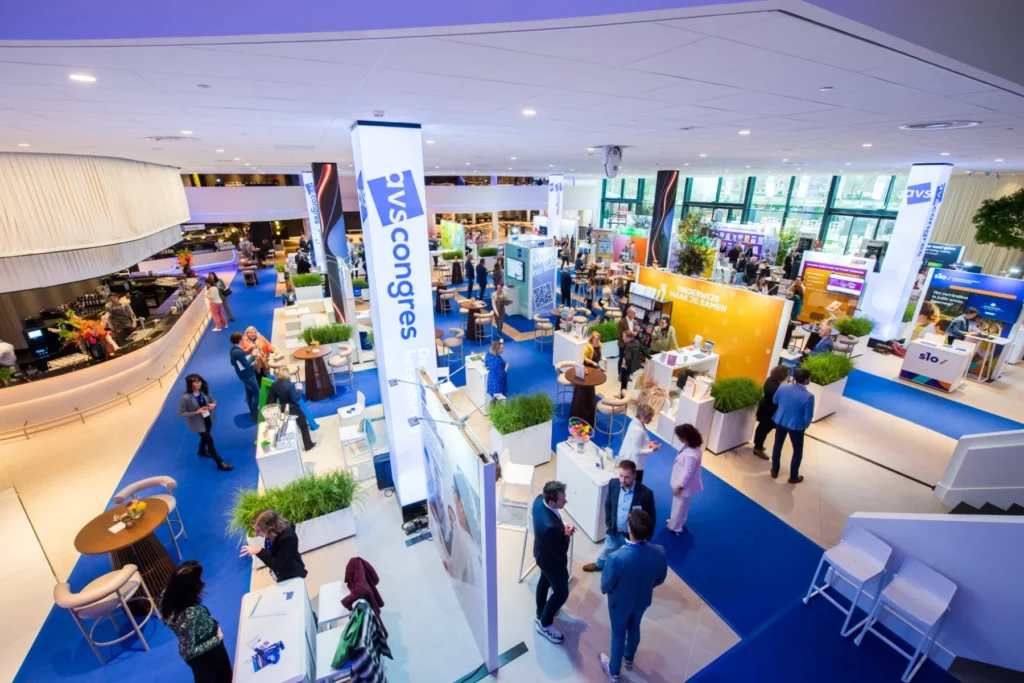 NBC Congrescentrum – locatie – Beursvloer met daglicht