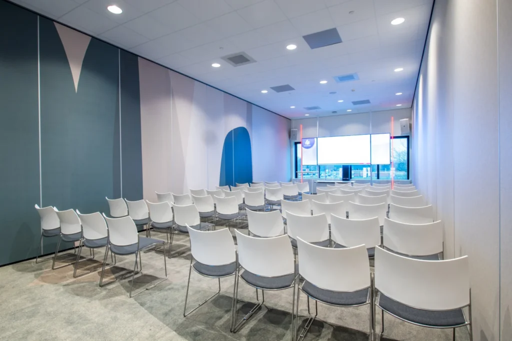 NBC Congrescentrum — Lounge Area — Conference setting 5