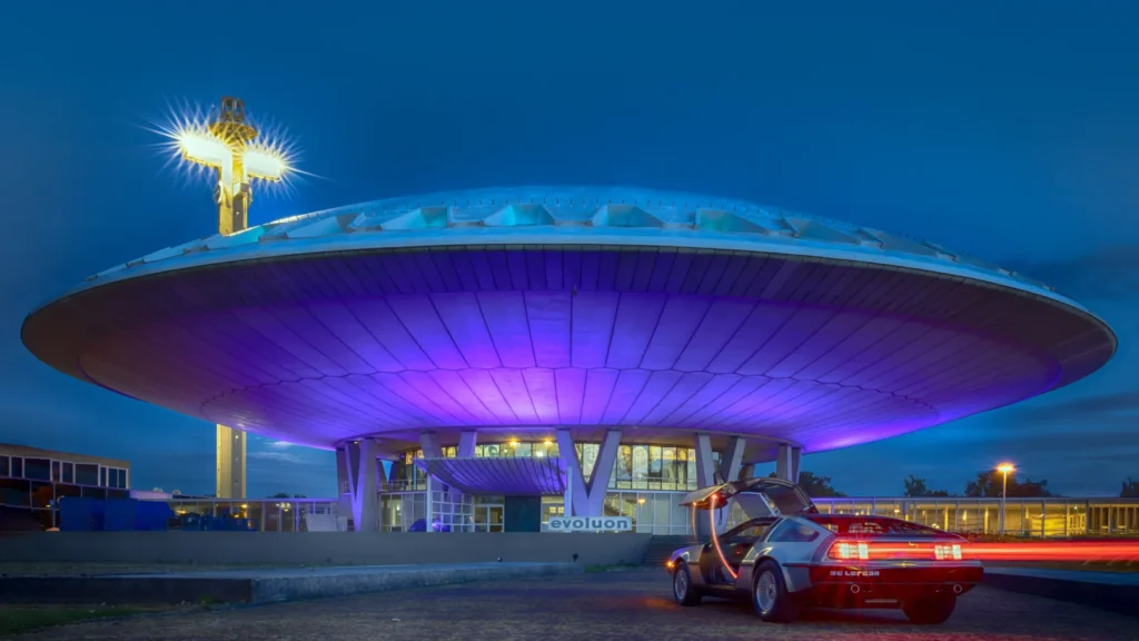 Next Nature Museum – locatie – Evoluon Eindhoven buiten aanzicht