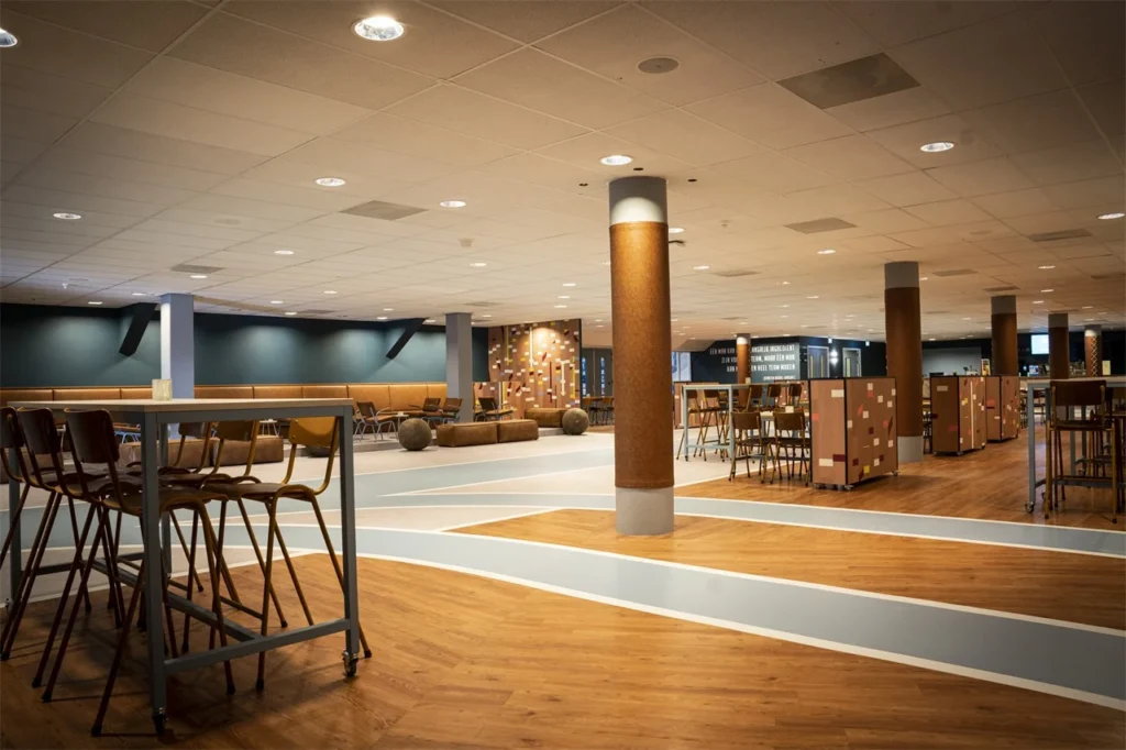 Omnisport Apeldoorn – Sportfoyer – Omnisport - Sportfoyer - Ontvangst