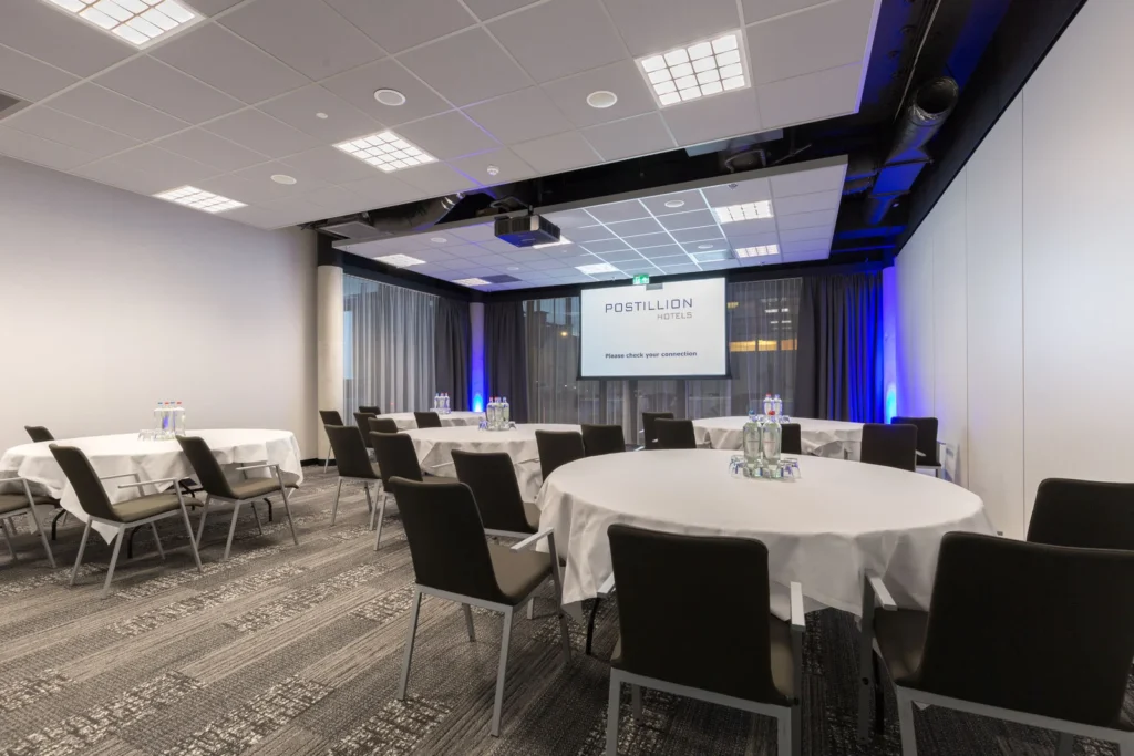 Postillion Hotel & Convention Centre Amsterdam — 22 — Photo 2