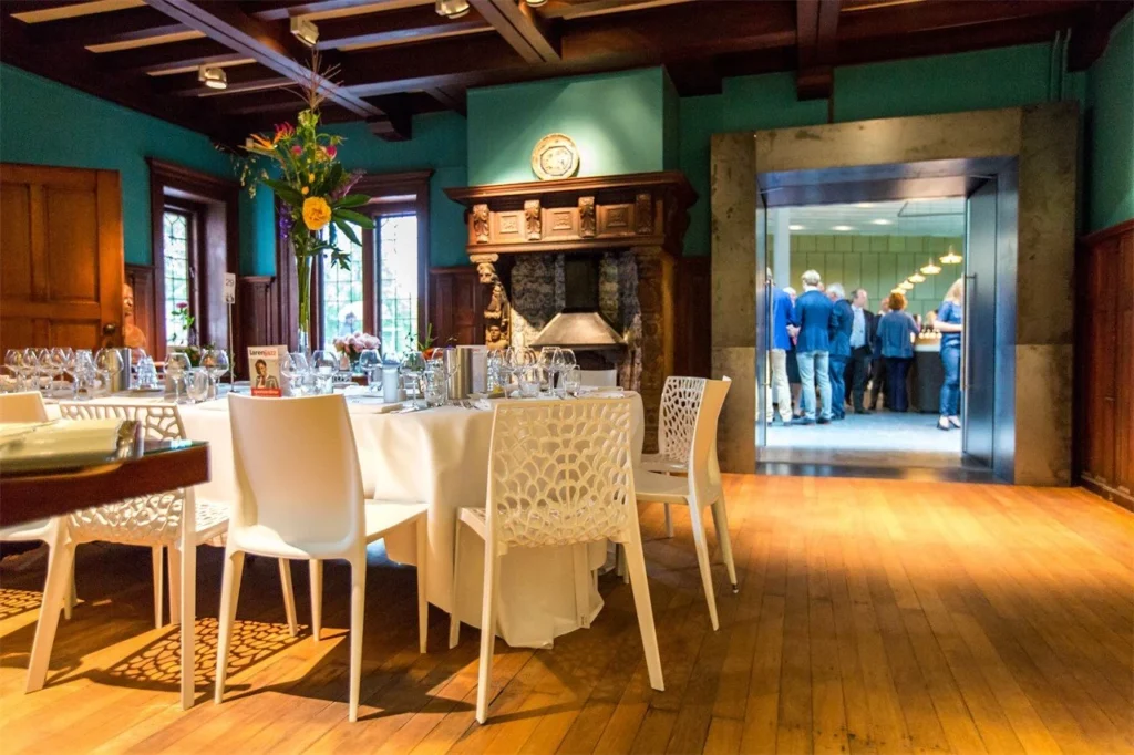 Singer Laren – locatie – Villa (1)