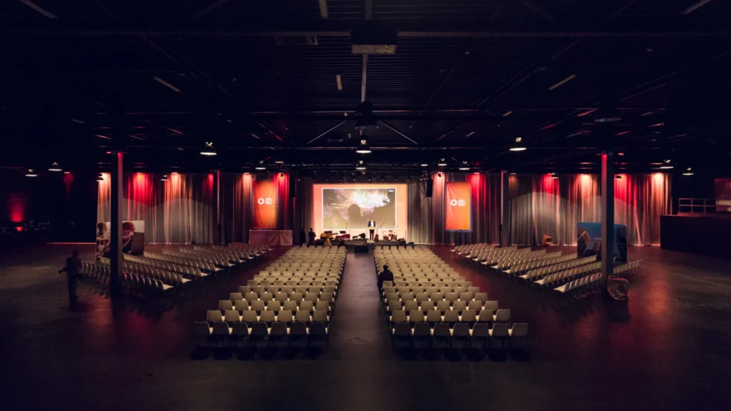 Taets Art and Event Park – Hall 1 | The Black Box – Black-Box---plenair--1-