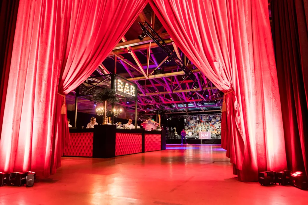 Van Nelle Fabriek – Tabaksfabriek – Bedrijfsfeest