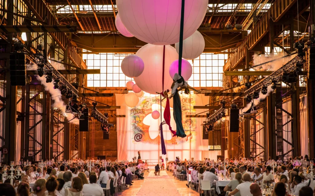 Werkspoorkathedraal Utrecht – locatie – Personeelsfeest in de Apparatenhal