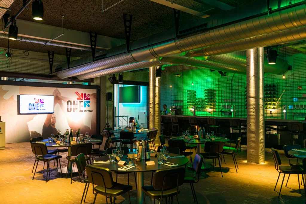 Werkspoorkathedraal Utrecht – locatie – Wasruimte diner opstelling